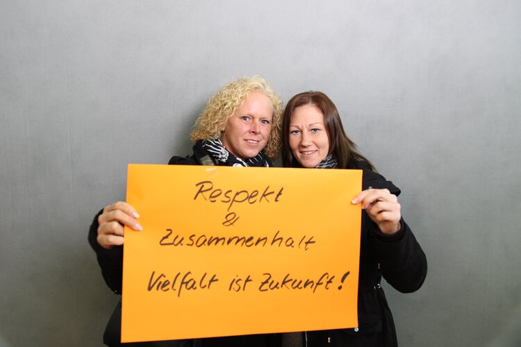 Nicole Jadzevics und Verena Grünwald