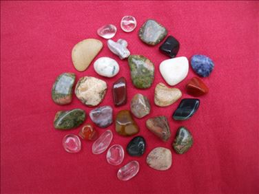 Abbildung: Tausche Sammlung kleiner Mineralien/Halbedelsteine