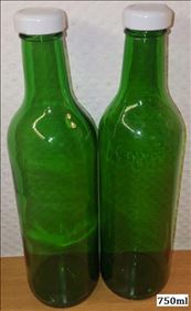 Abbildung: 2 Flaschen für 750ml Inhalt 