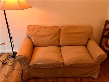 Abbildung: Ikea EKTROP 2er Sofa
