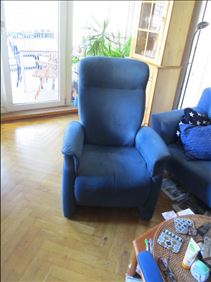 Abbildung: 2 Himolla Fernseh-Sessel, Hochlehner, azurblau, gebraucht