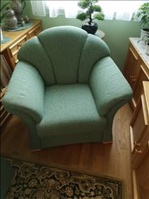 Abbildung: Sessel fast neuwert