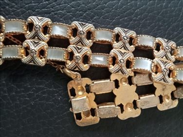 Abbildung: Designer Armband