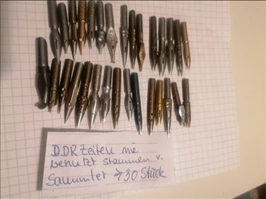 Abbildung: 30 Stück Schreibfedern Kunstschriftfedern Kalligrafie DDR Ze