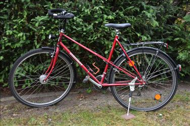 Abbildung: Tausche 28er Damenrad gegen neuwertigen Fahrradsattel