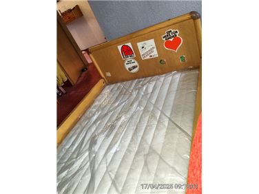 Abbildung: Kinderbett 