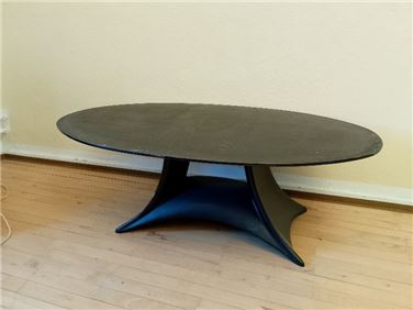 Abbildung: Massiver Fernseh Tisch 2-Teilig aus Stein, gebraucht 
