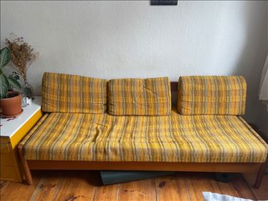 Abbildung: Midcentury Teak Sofa