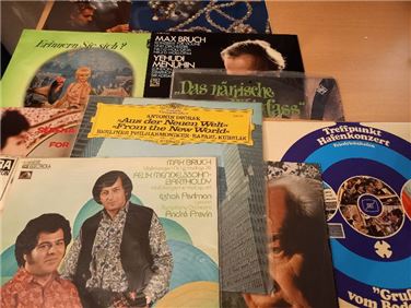 Abbildung: Schallplatten bunte Mischung 