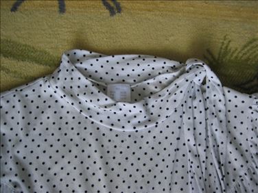 Abbildung: leichtes Boutique Stretch-Shirt Gr. 34,wenig getragen