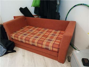 Abbildung: Schlafsofa zu verschenken 