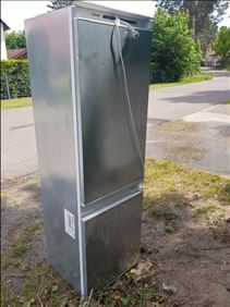 Abbildung: Siemens Einbau Kühl und Gefrierkombination - kühlt nicht