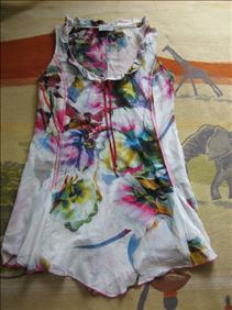 Abbildung: hochwertiges Designer-Kleid von TUZZI Gr. 36