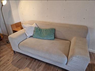 Abbildung: Couch kostenlos abzugeben – nur Abholung