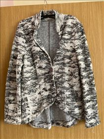 Abbildung: Stylischer Blazer  Gr 38 ca