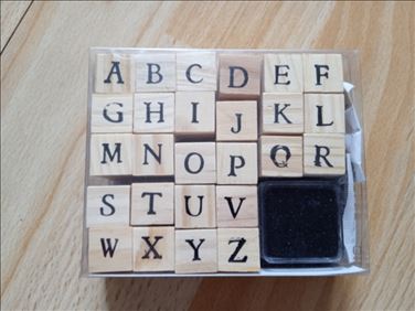 Abbildung: Holz-Stempelset m. Stempelkissen ABC, Alphabet NEU!