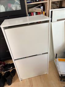 Abbildung: Alter Ikea Schuhschrank 