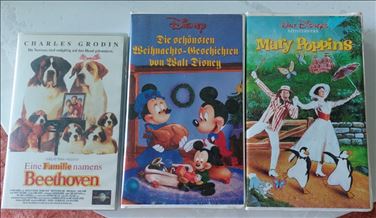 Abbildung: Verschenke Videos und Bücher 