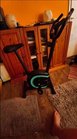 Abbildung: Hop-Sport Heimtrainer HS-015H