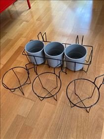 Abbildung: IKEA Svartpeppar Töpfe und Aufhängung