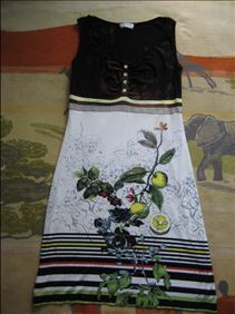 Abbildung: Designer Stretch-Kleid von TUZZI Gr. 38