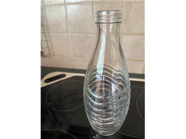 Abbildung: Flasche ohne Deckel SodaStream