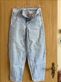 Abbildung: American Eagle Gr 38