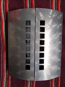 Abbildung: Schlüsselgarage mit Platz für 9 Schlüssel