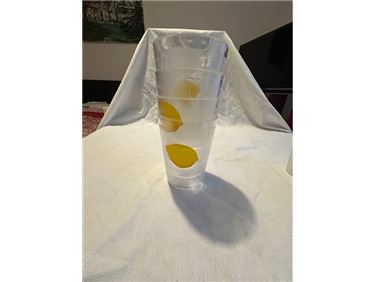 Abbildung: 500 ml Plastickbecher 4 St.
