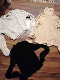 Abbildung: 3 Pullover gr. S getragen gewaschen 