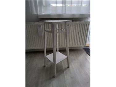 Abbildung: IKEA Blumenständer 