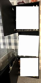 Abbildung: Ikea Vitrine schwarzbraun