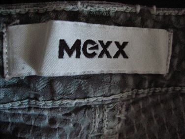 Abbildung: Mexx Stretch-Hose Gr. 34, geflegter Zustand