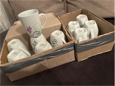 Abbildung: 10 Kaffeetassen 