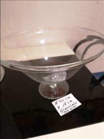 Abbildung: 1 große Glasschale auf 1 Fuß vintag DDR 