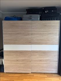 Abbildung: Schewebetürenschrank 210cm x 216cm x 58,5cm