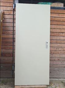 Abbildung: 2 Zimmertüren Innentüren Türen gebraucht - weiß, DIN-L