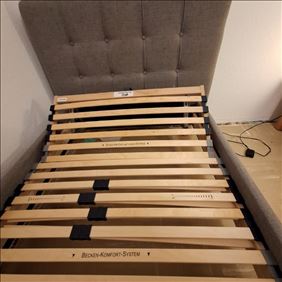 Abbildung: Bett 200x100