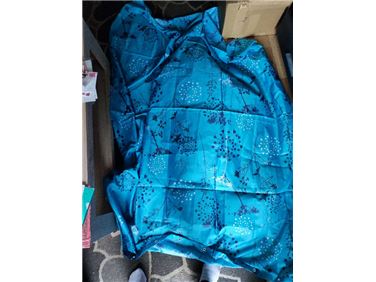 Abbildung: 2 Duschvorhang 