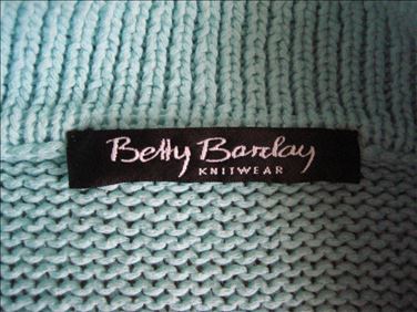 Abbildung: Betty Barclay Strickjacke Gr. 36/38, selten getragen