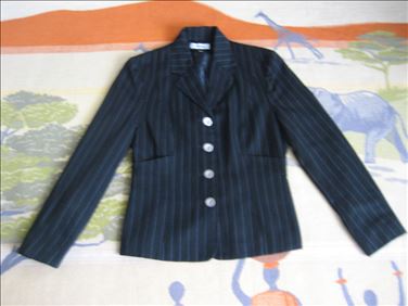Abbildung: Boutique Blazer mit Taschen, gefüttert Gr. 34