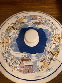 Abbildung: Porzellan Dose  Reserviert 