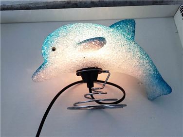 Abbildung: Delphin Lampe 