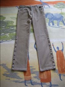 Abbildung: Boutique- Cordhose Lady M Gr. 36, waschbar