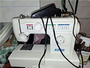 Abbildung: Nähmaschine 