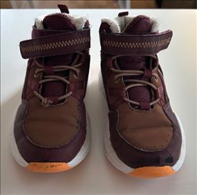 Abbildung: Bench - knöchelhohe Sneaker, Gr. 32