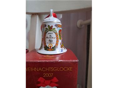 Abbildung: Hutschenreuther Weihnachtsglocke 2007
