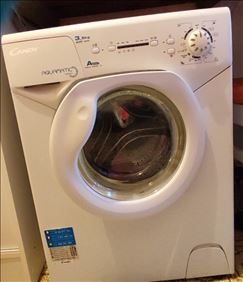 Abbildung: kleiner Waschvollautomat