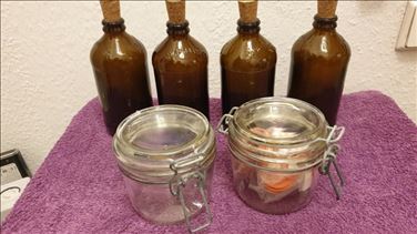 Abbildung: Braunglasflaschen - Bügelgläser -Vorratsbehälter - gebraucht