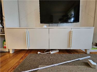 Abbildung: IKEA TV-Unterschrank